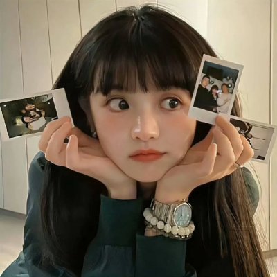 小女孩莫妮卡